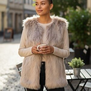 Faux Fur Womens Vest Size Medium